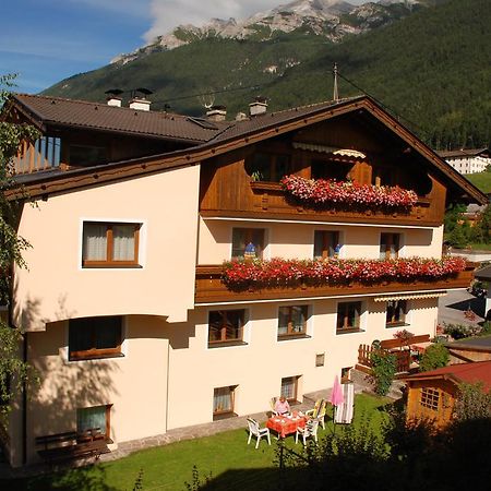 Haus Waltraud Apartment Neustift im Stubaital Room photo