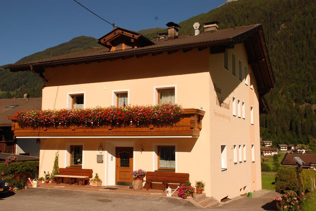 Haus Waltraud Apartment Neustift im Stubaital Exterior photo